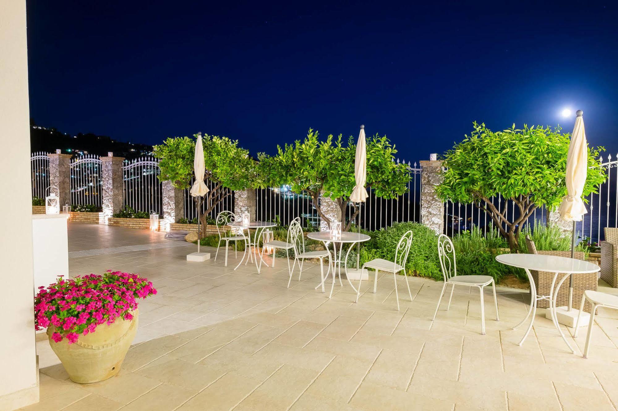 Sciccosa Guest House Taormina Exterior photo